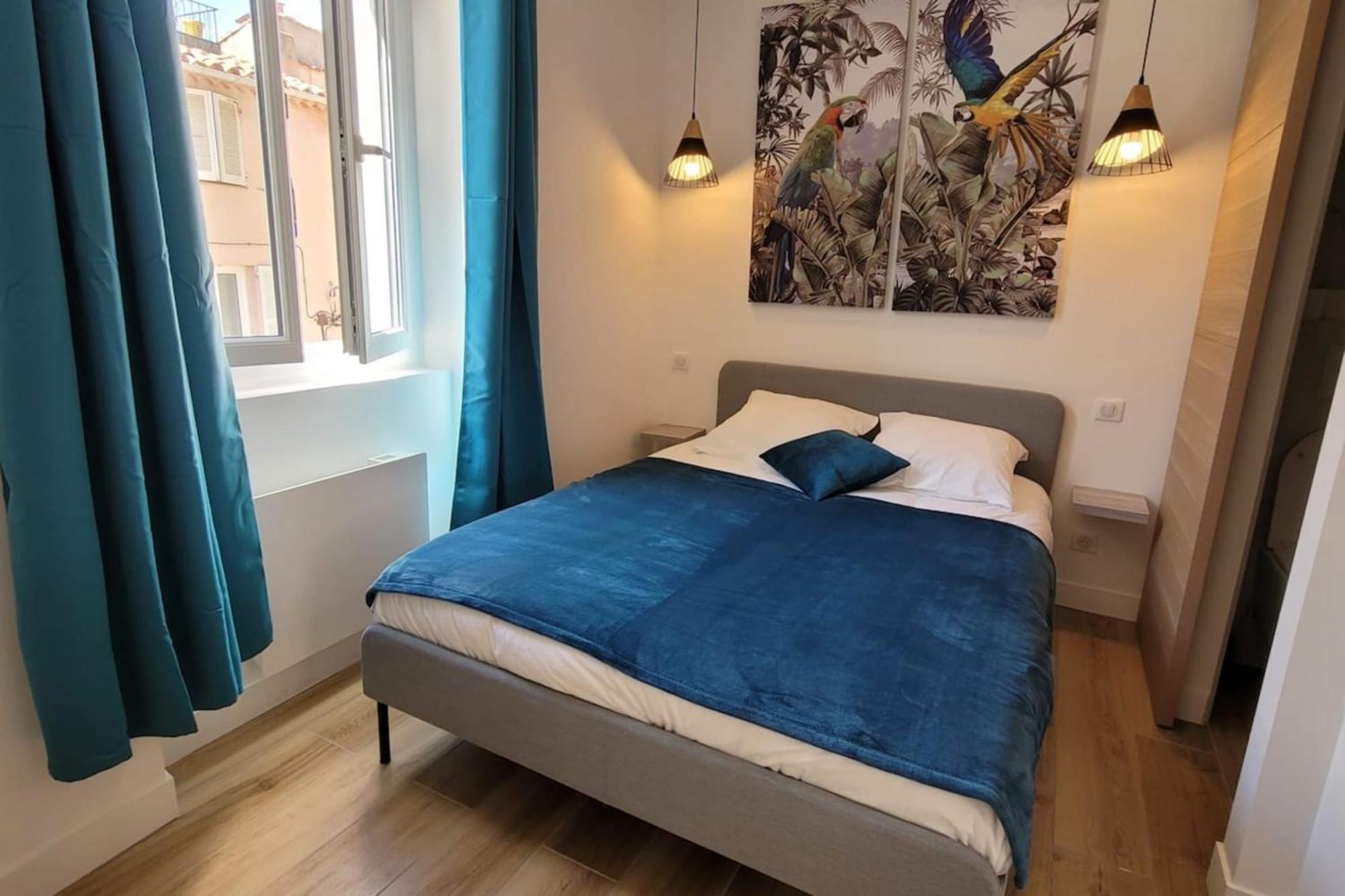 06An - Beautiful Apartment In The Heart Of Old Antibes Extérieur photo